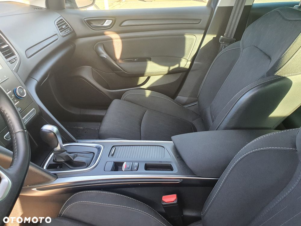 Renault Megane 1.3 TCe FAP Limited EDC - 8