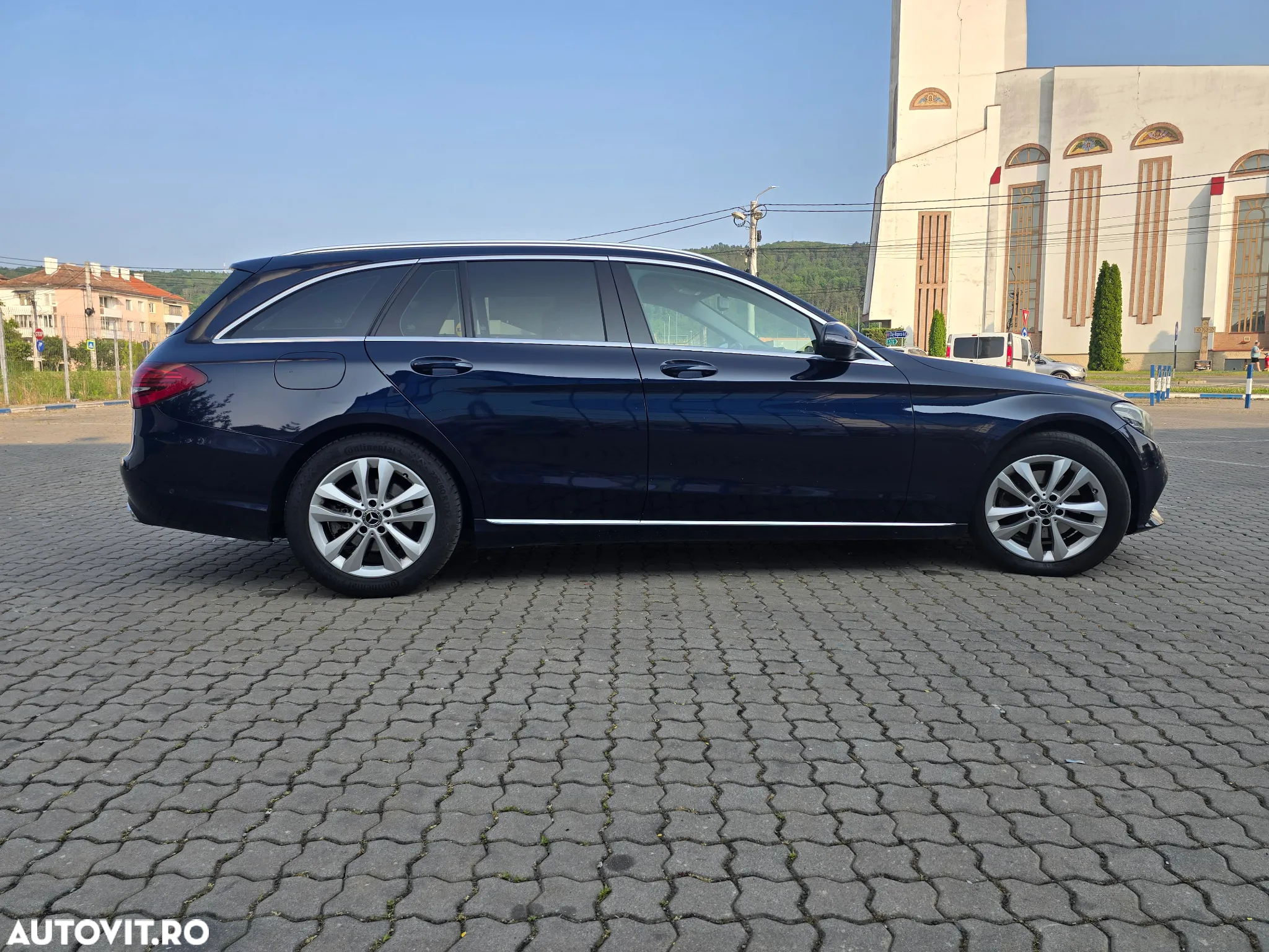 Mercedes-Benz C 220 d T 9G-TRONIC AMG Line - 3