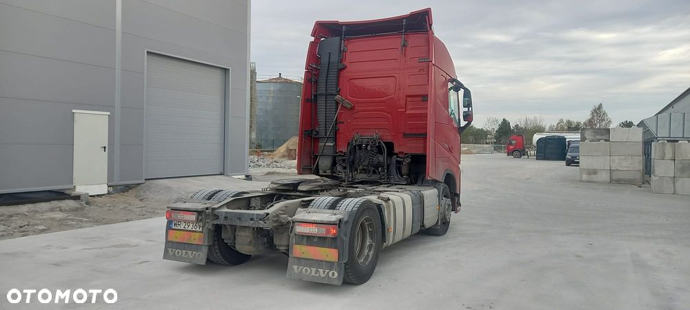 Volvo FH13 - 8