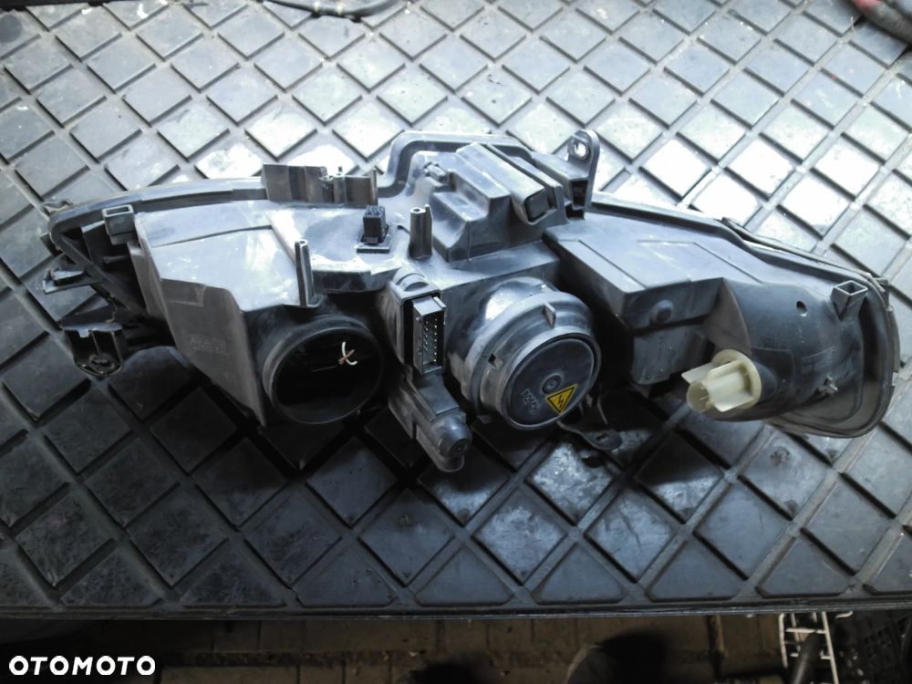 LAMPA PRZEDNIA LEWA OPEL VECTRA B LIFT XENON 0301179271 - 2