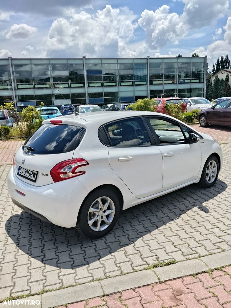 PEUGEOT 208 2015 — imagine 6