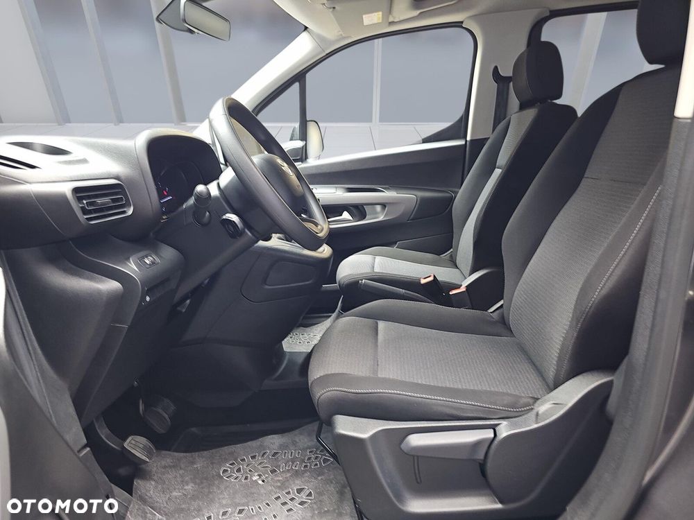 Toyota Proace City Verso Long 1.5 D-4D Business - 8