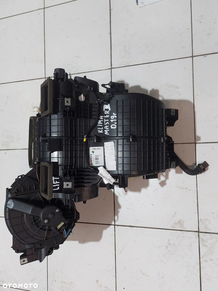 NAGRZEWNICA RENAULT MASTER 4 IV 2,3 DCI NR 272702687R - 1