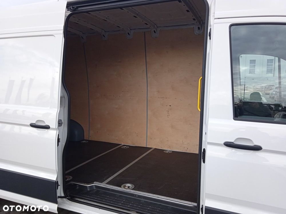 Volkswagen Crafter - 21