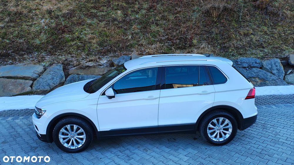 Volkswagen Tiguan 2.0 TDI SCR (BlueMotion Technology) Comfortline - 23