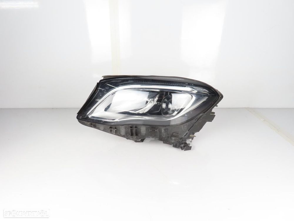 Farol LED Esquerdo Usado / Original MERCEDES-BENZ GLA-CLASS (X156) A1569067500 - 1