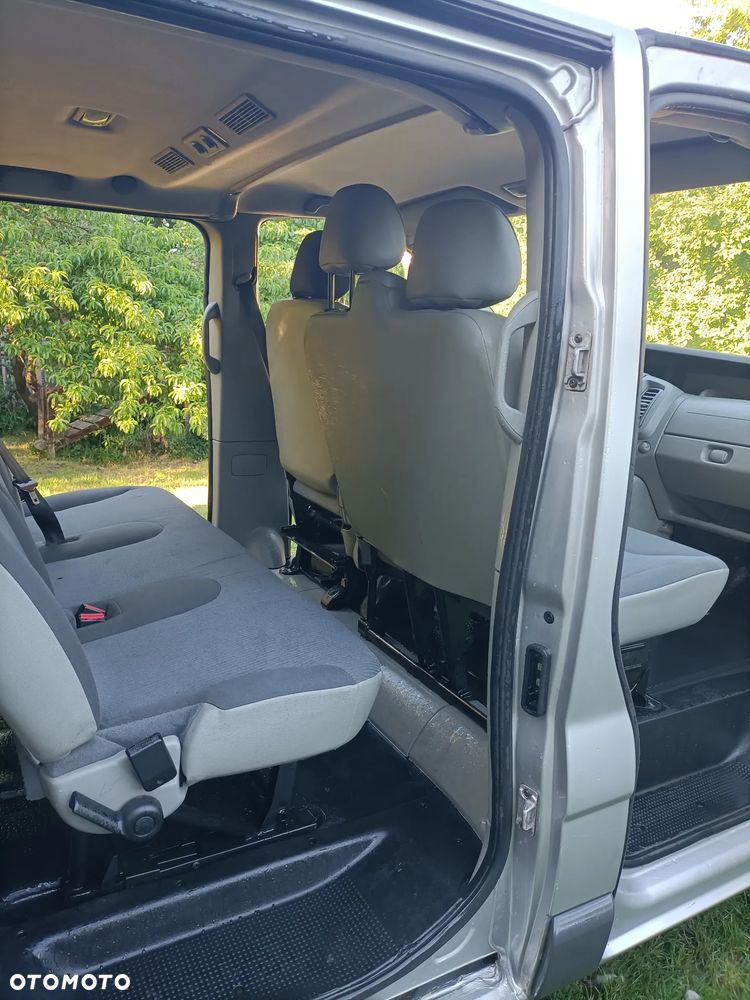 Opel Vivaro - 34