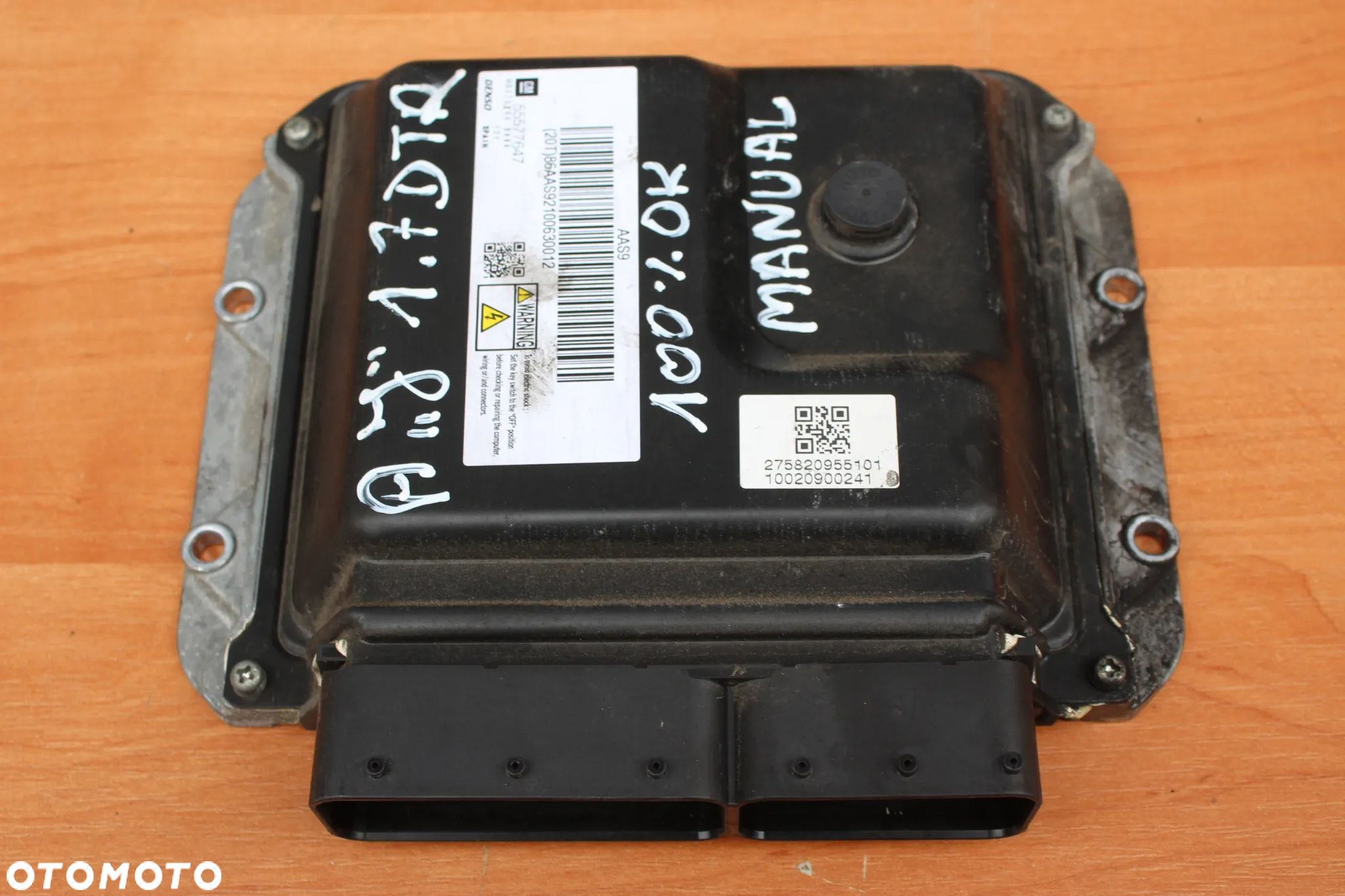 STEROWNIK KOMPUTER SILNIKA OPEL ASTRA J 1.7 DTR CDTI A17DTR 55577647 - 1