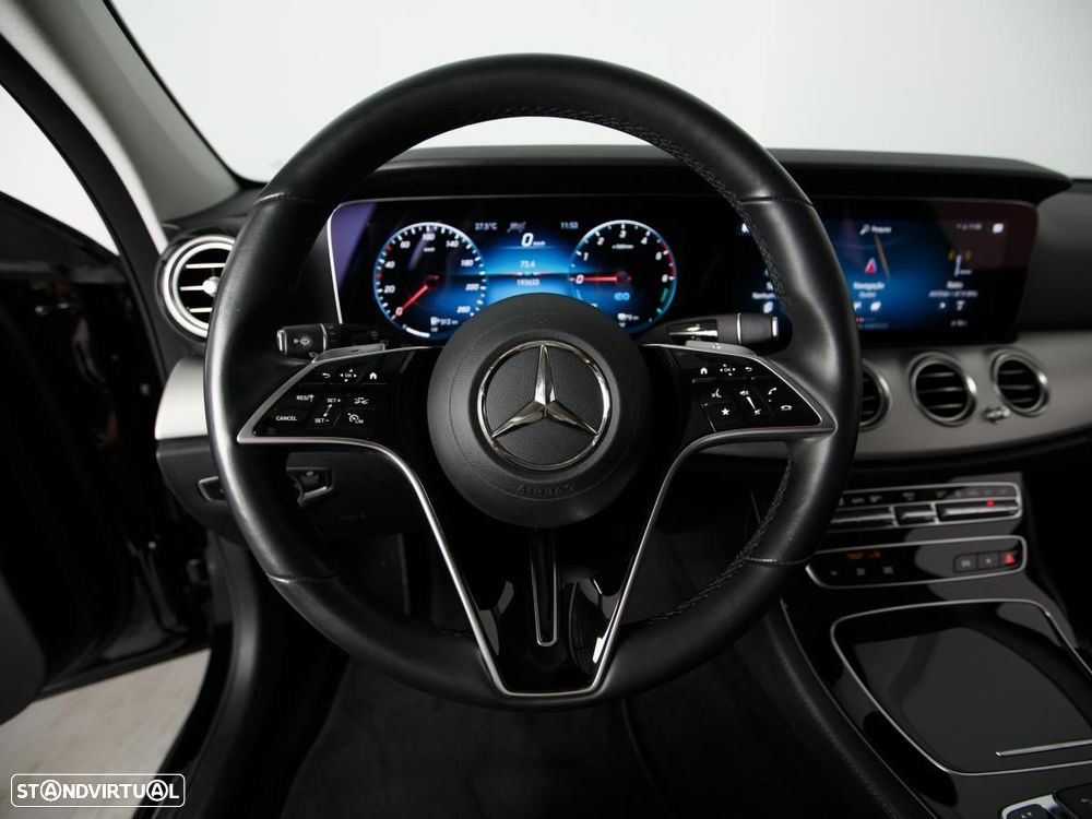 Mercedes-Benz E 300 de Avantgarde - 18