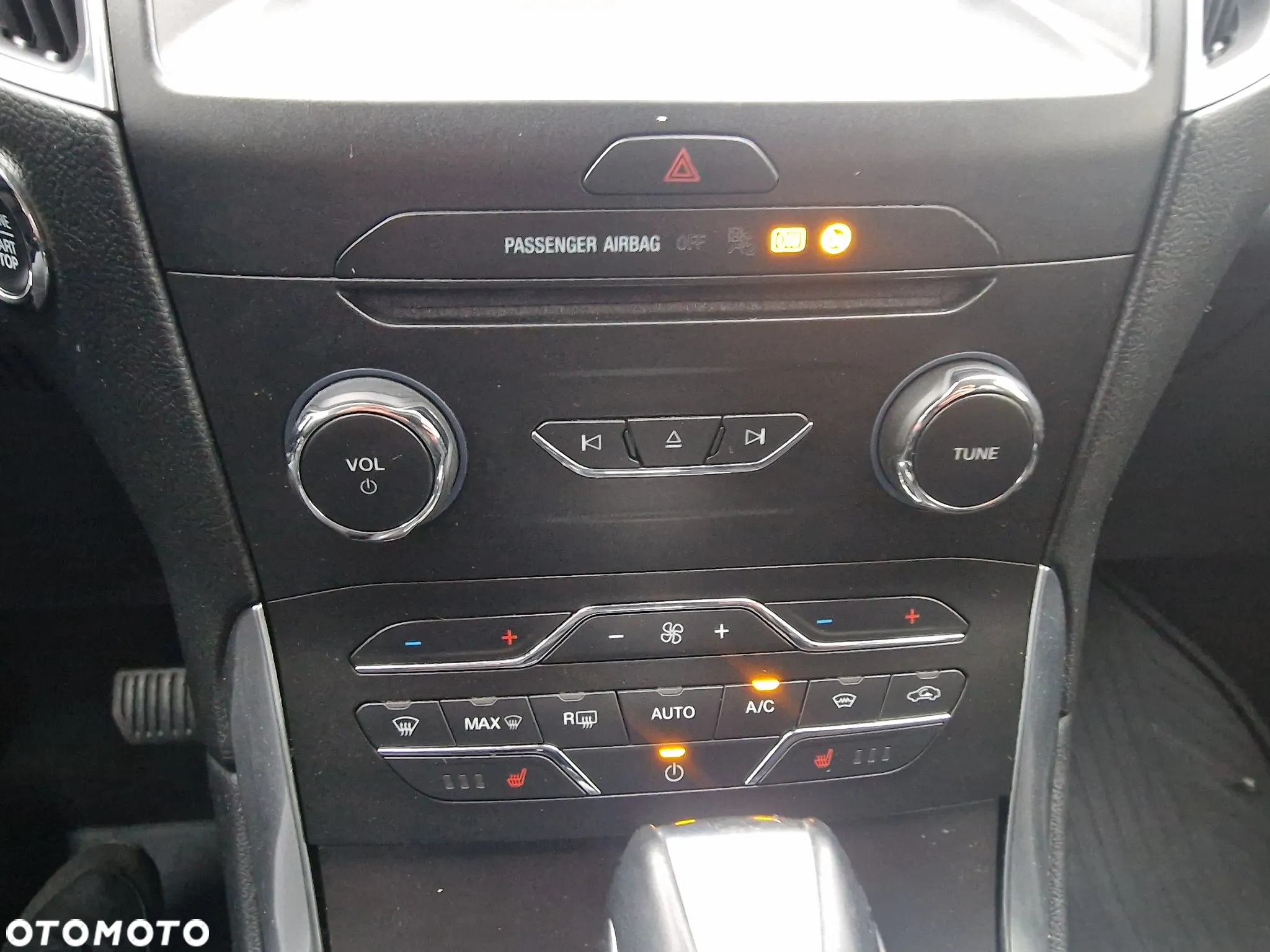 Ford S-Max 2.0 TDCi Titanium PowerShift - 30