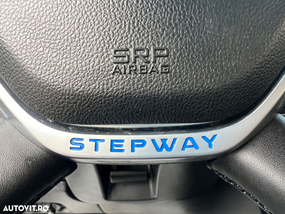 Dacia Lodgy 1.5 Blue dCi Stepway - 32