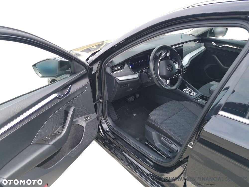 Skoda Octavia 2.0 TDI Style DSG - 6