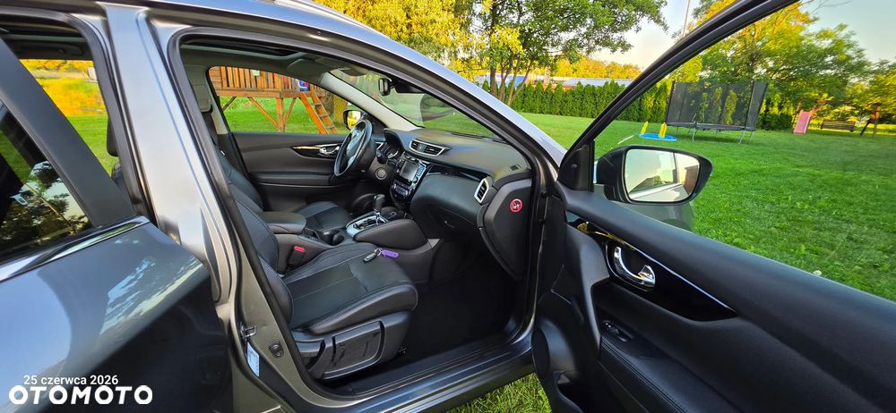 Nissan Qashqai 1.6 dCi Xtronic TEKNA+ - 20