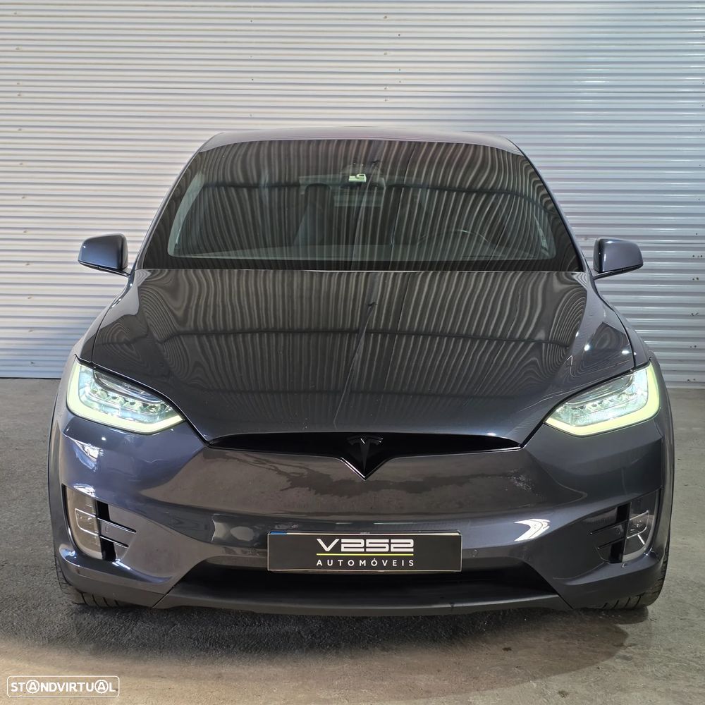Tesla Model X Performance - 2