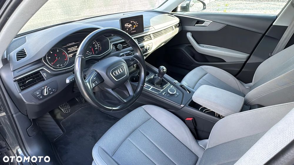 Audi A4 Avant 2.0 TDI - 13