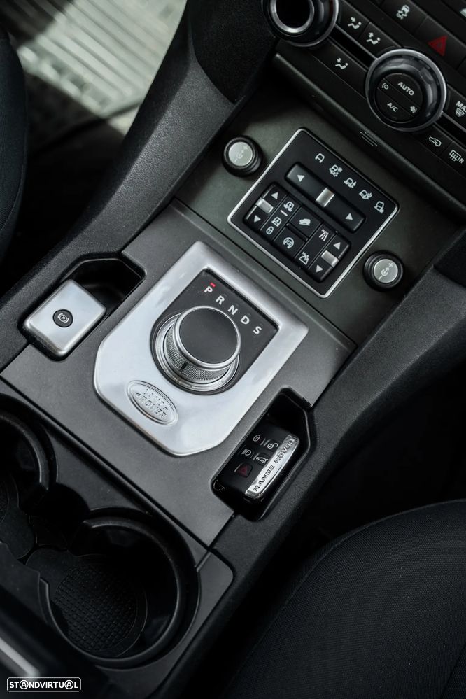 Land Rover Discovery TD V6 SE - 28