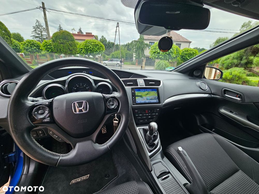 Honda Civic 1.8 i-VTEC Sport Black Edition - 7