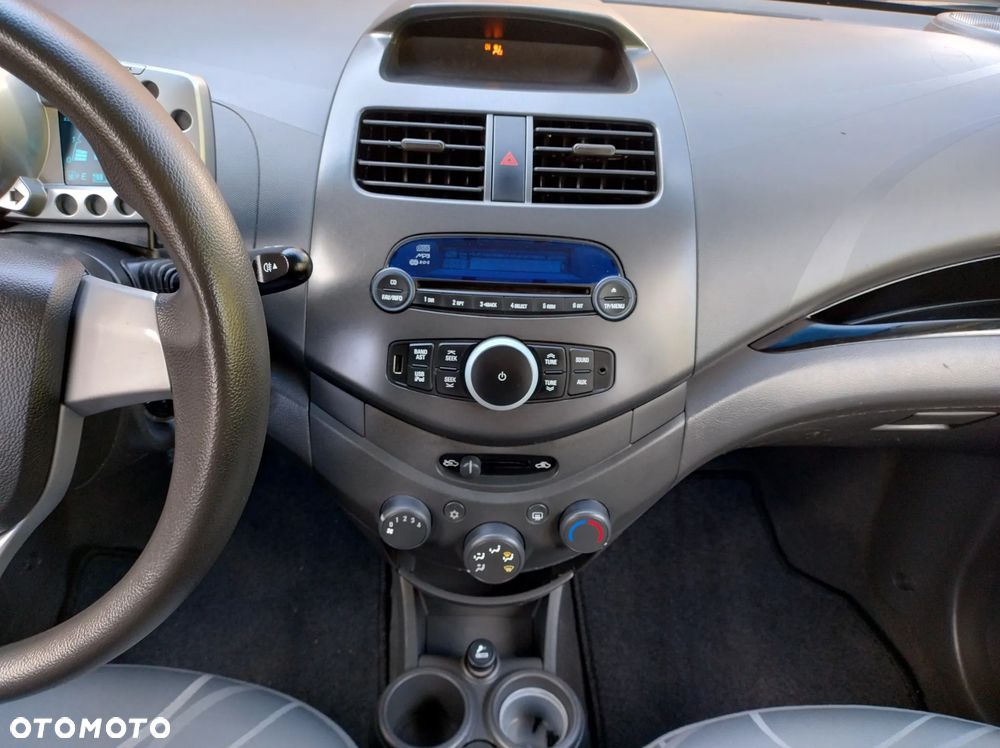 Chevrolet Spark 1.2 LT - 31