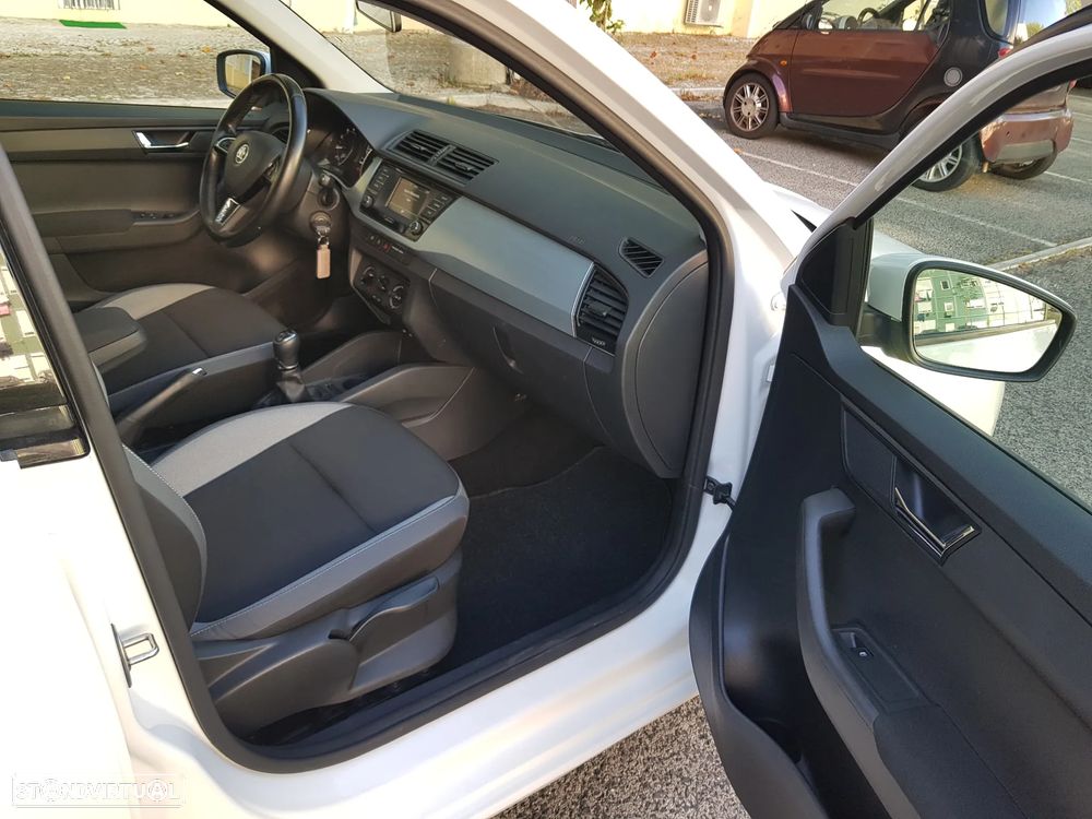Skoda Fabia Break 1.0 Style - 29