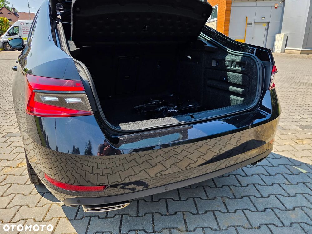 Skoda Superb 2.0 TSI 4x4 Sportline DSG - 27