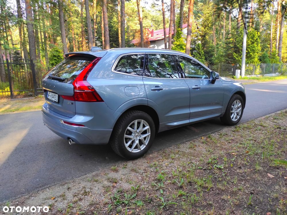 Volvo XC 60 B4 D AWD Momentum Pro - 20