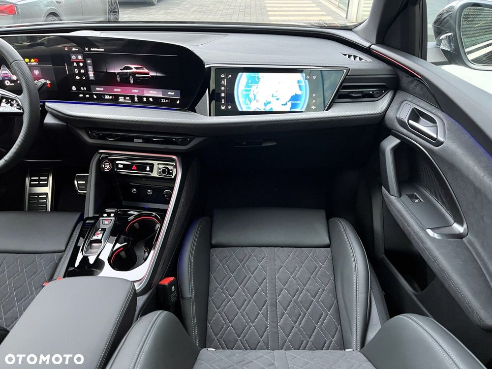 Audi Q5 Sportback - 16