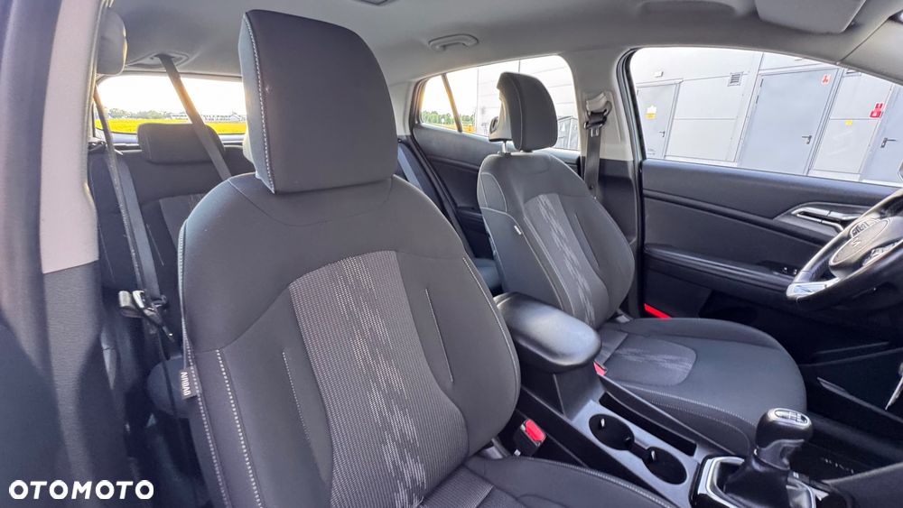 Kia Sportage 1.6 T-GDI Business Line 2WD - 32