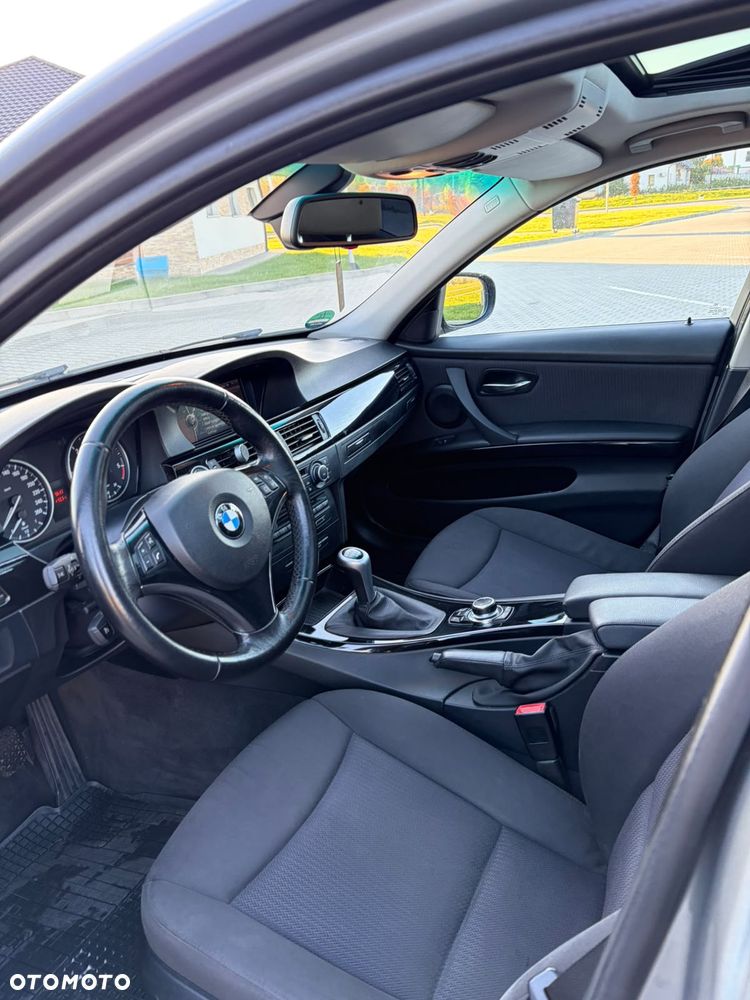 BMW Seria 3 - 8