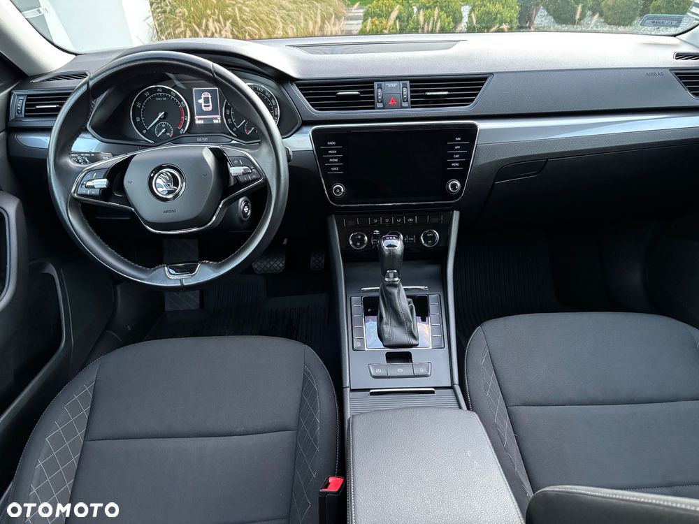 Skoda Superb 1.5 TSI Ambition DSG - 19