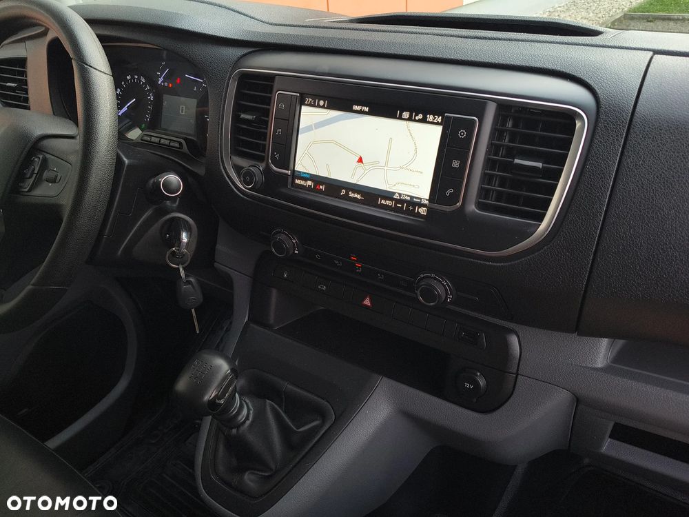Toyota PROACE NOWY MODEL 1.5 D-4D (120KM) (L2H1) (EURO,6) KLIMA FULL OPCJA STAN IDEALNY NIE MA RDZY 100% BEZWYPADKOWY SERWIS A.S.O. DO KOŃCA ! ! ! - 18