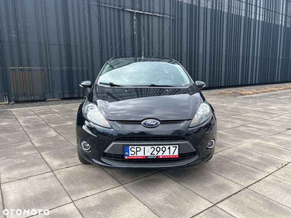 Ford Fiesta 1.25 Champions Edition - 21