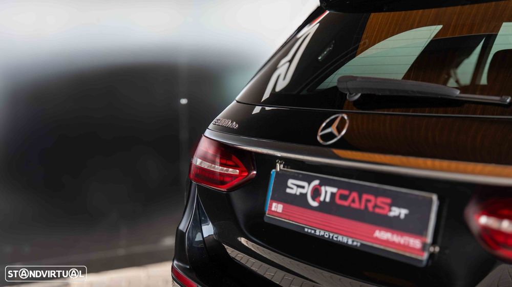 Mercedes-Benz E 300 de AMG Line - 7