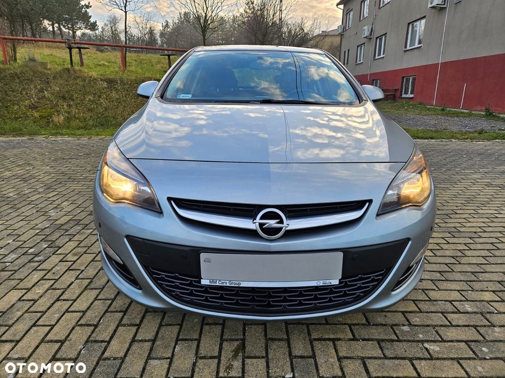 Opel Astra 1.6 CDTI Essentia - 3