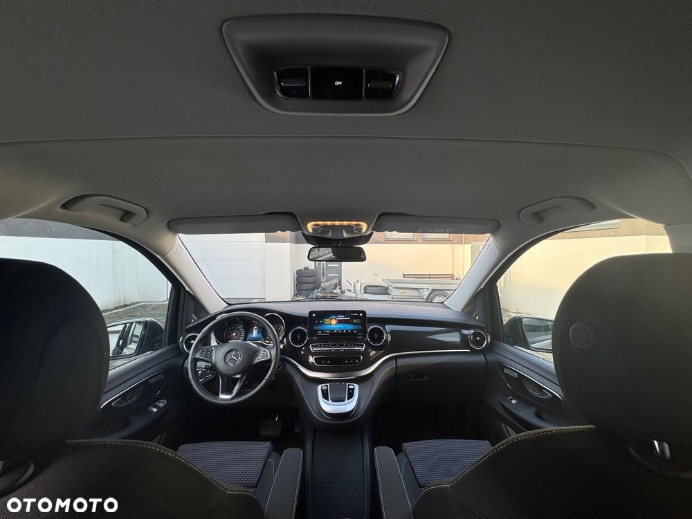 Mercedes-Benz EQV - 35