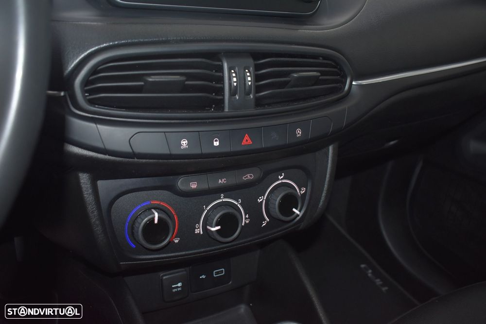 Fiat Tipo 1.3 M-Jet Lounge - 37