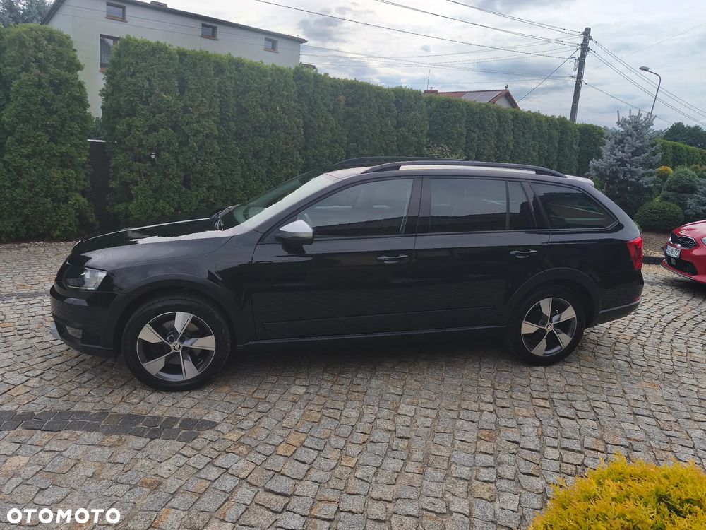 Skoda Octavia 2.0 TDI 4x4 DSG Scout - 10