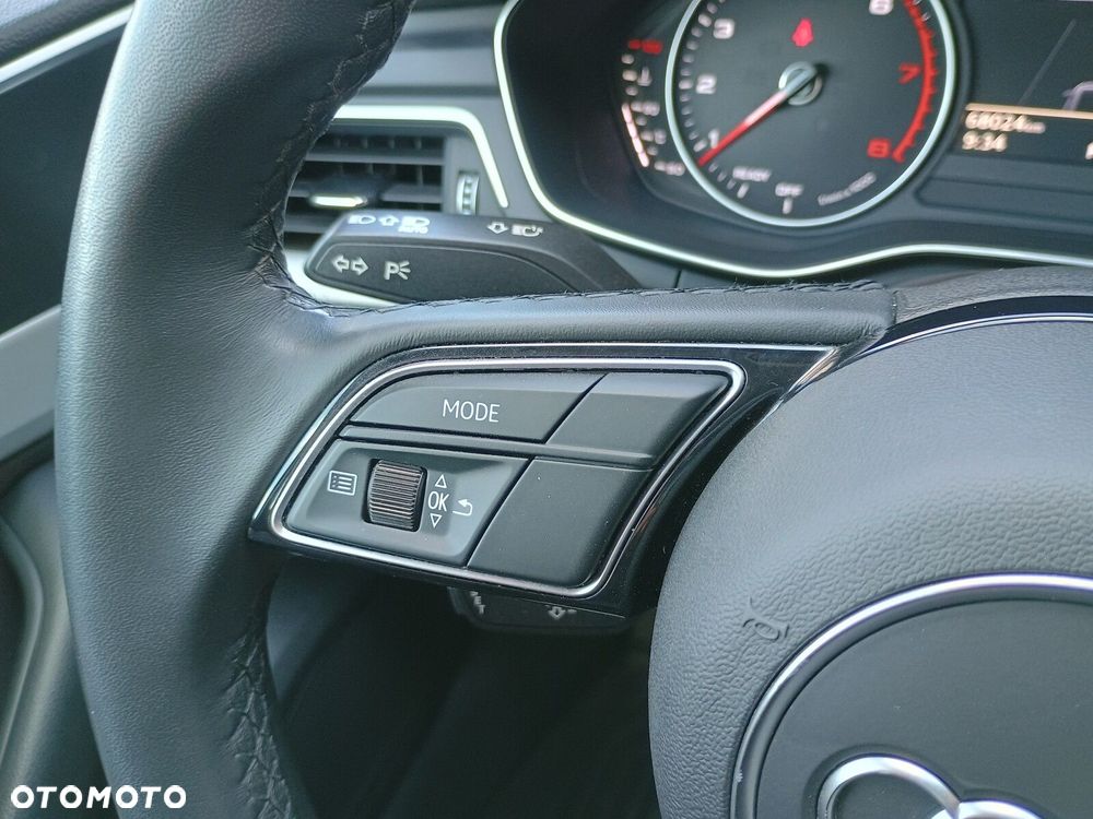 Audi A4 Limousine - 23