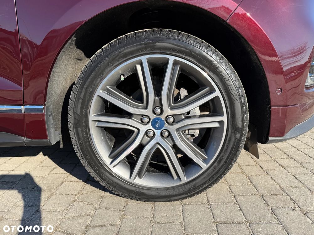 Ford Edge - 13