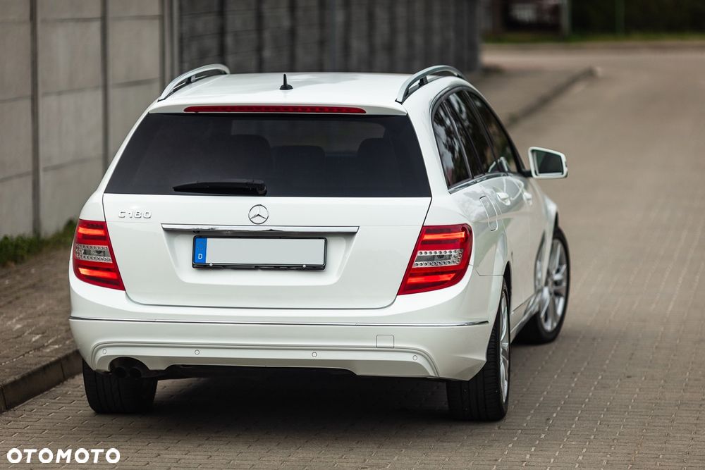 Mercedes-Benz Klasa C 180 (BlueEFFICIENCY) Avantgarde - 14