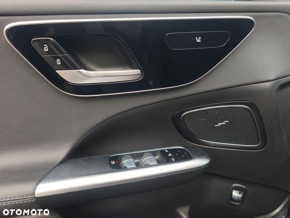 Mercedes-Benz Klasa C - 12