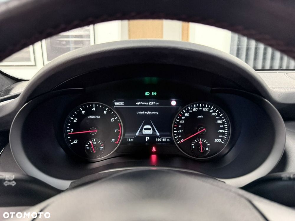 Kia Stinger 2.0 T-GDI GT Line - 37
