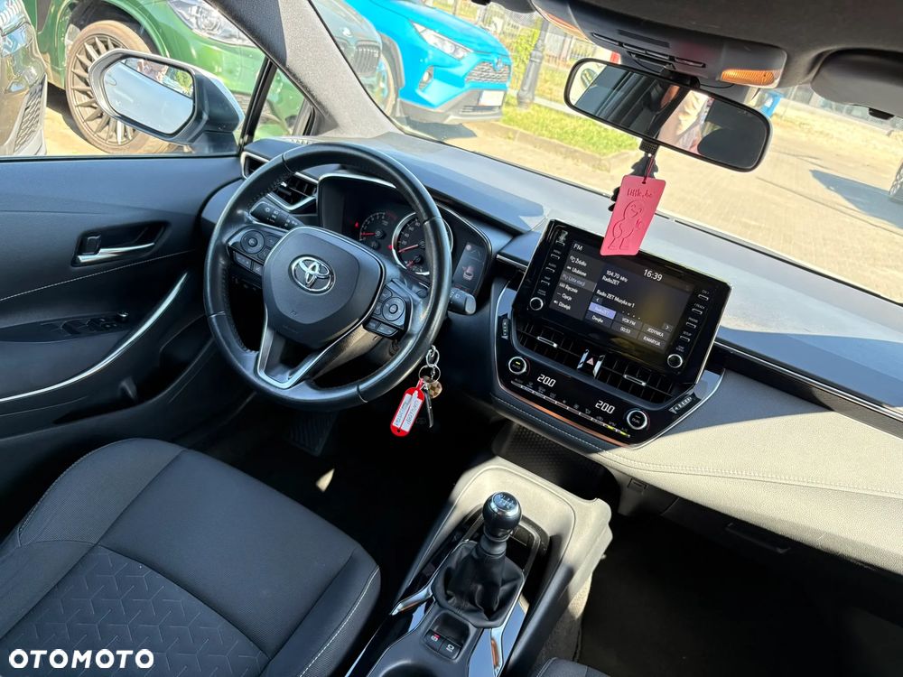 Toyota Corolla 1.2 T Comfort - 23