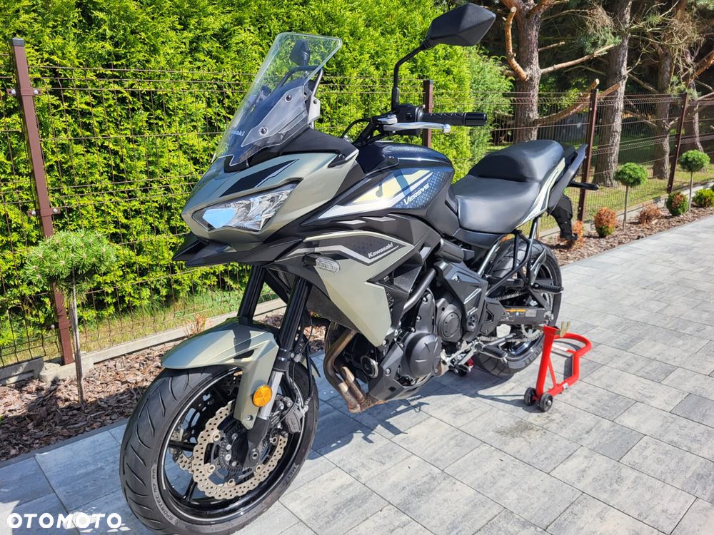 Kawasaki Versys 650 - 12