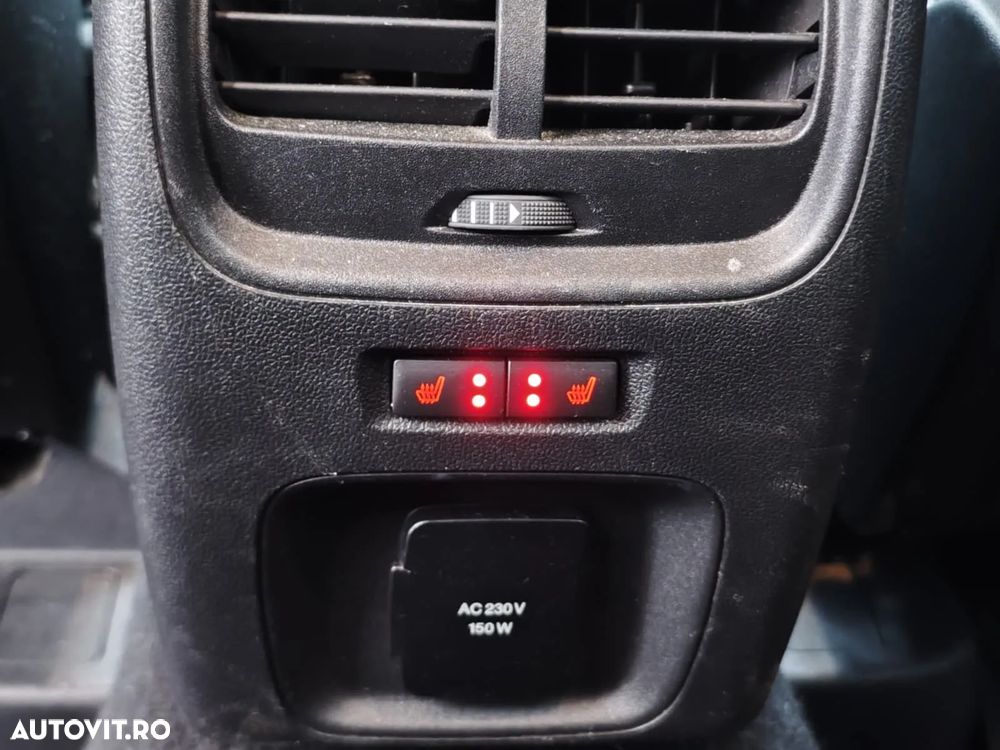 Ford Kuga 2.0 EcoBlue A8 AWD Titanium - 14