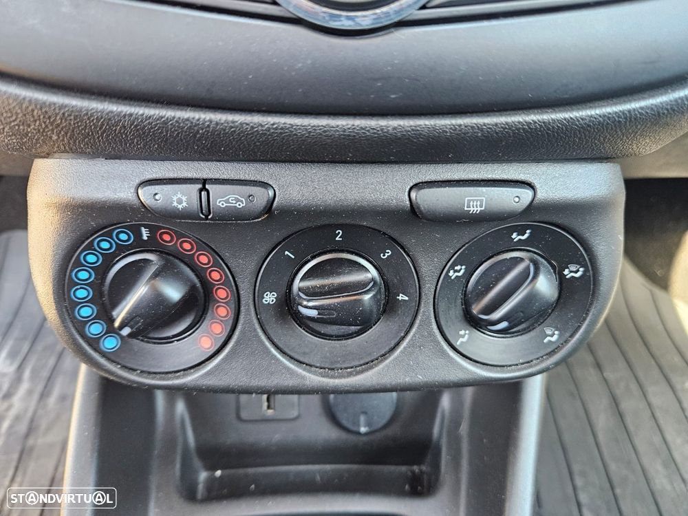 Opel Corsa 1.3 CDTi Dynamic - 29