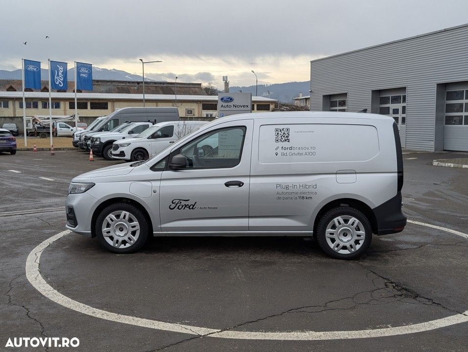 Ford Transit Connect - 10