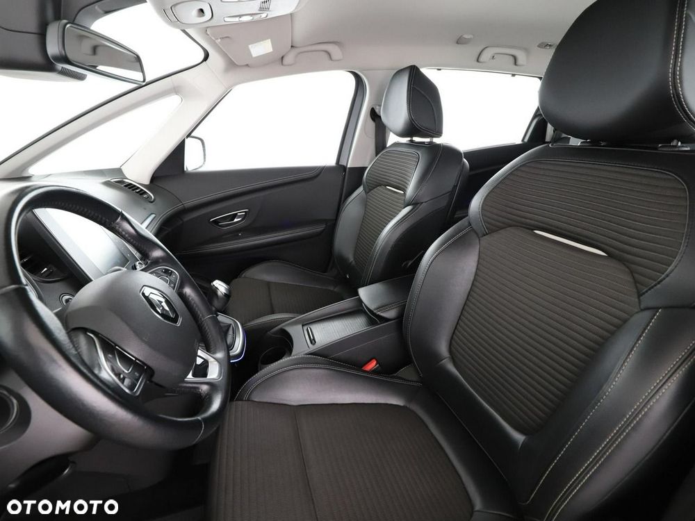 Renault Grand Scenic - 14