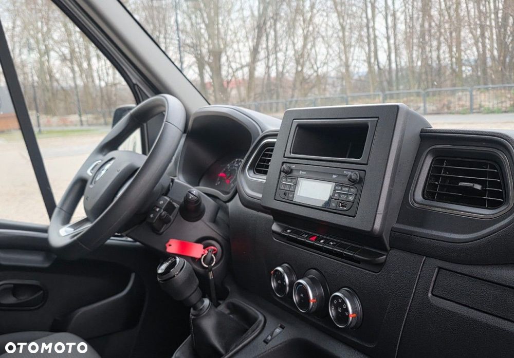 Renault Master - 22