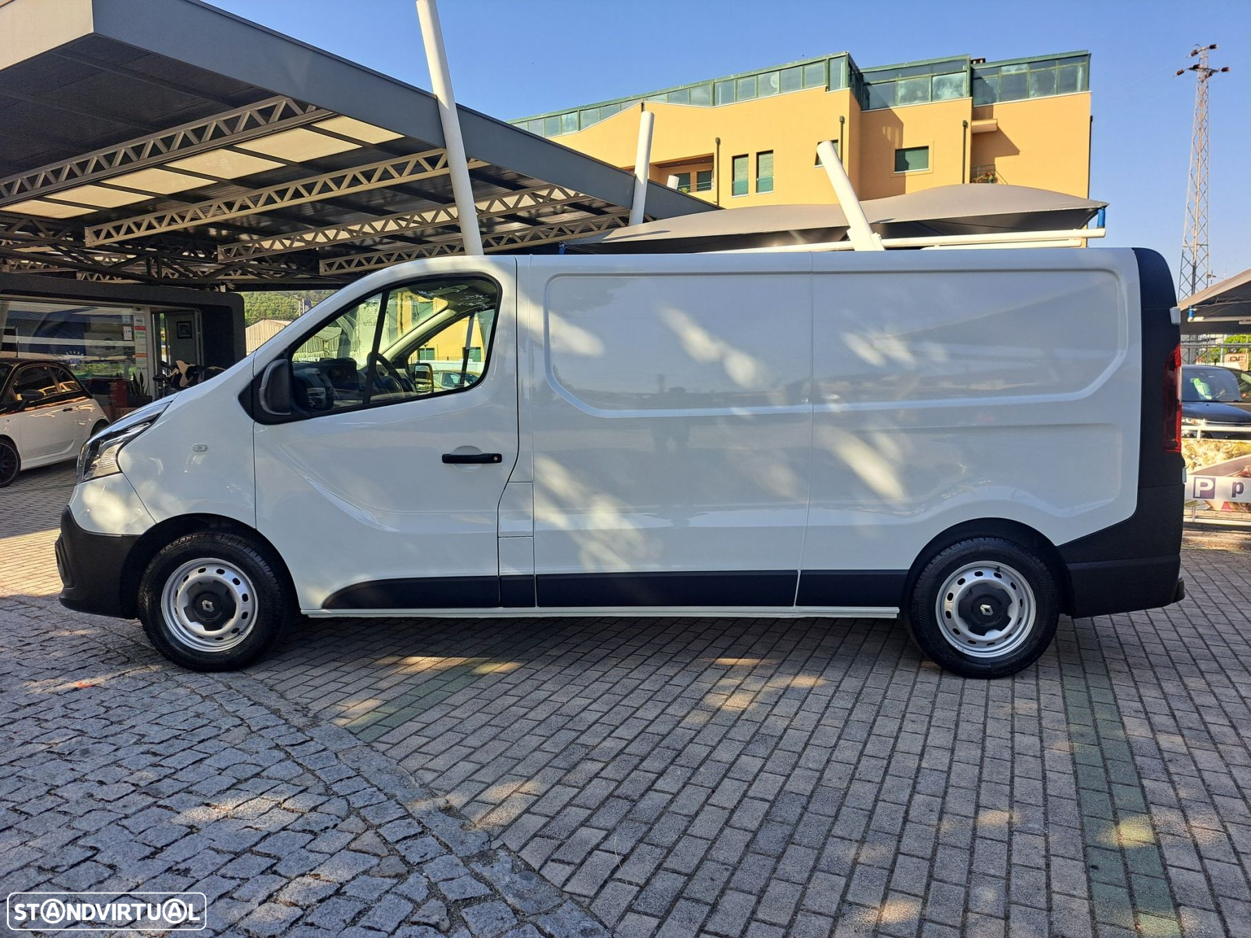 Renault Trafic - 4
