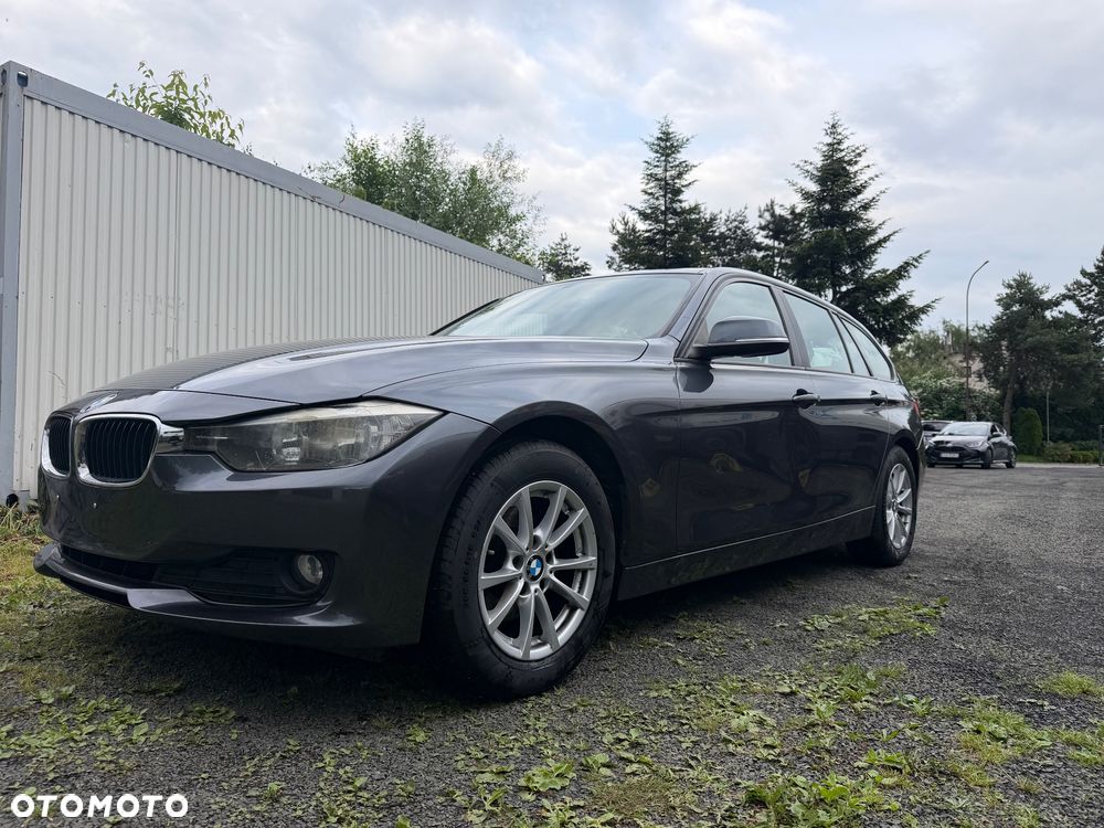 BMW Seria 3 316d - 5